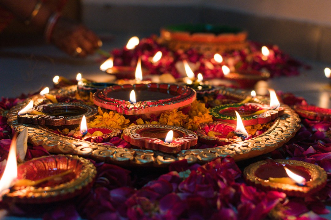 Diwali lamps representing Tamil Nadu Deepavali 2026