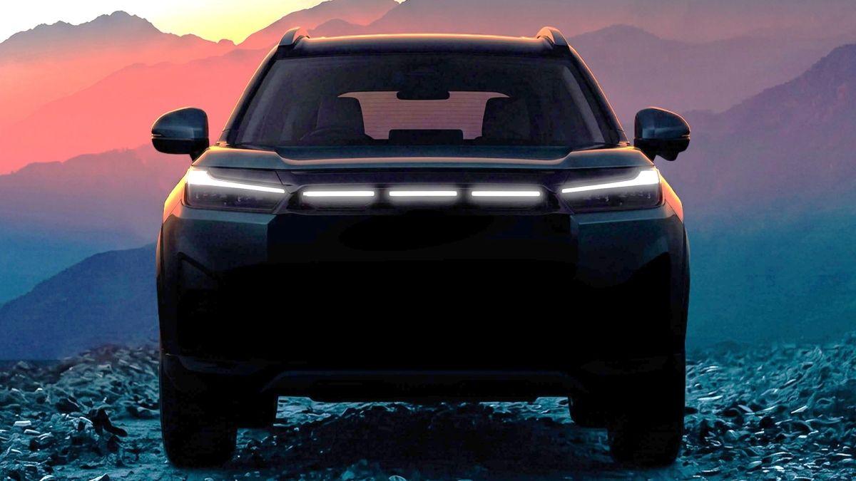 Honda Elevate facelift 2026 front design with connected LED DRLs and bonnet-mounted Honda logo