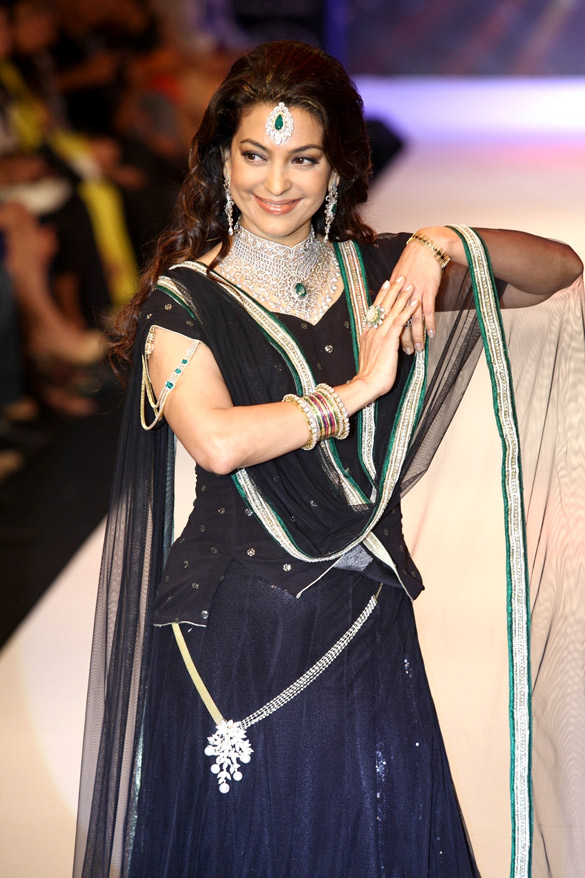 Juhi Chawla at the Indian International Jewellery Week 2012