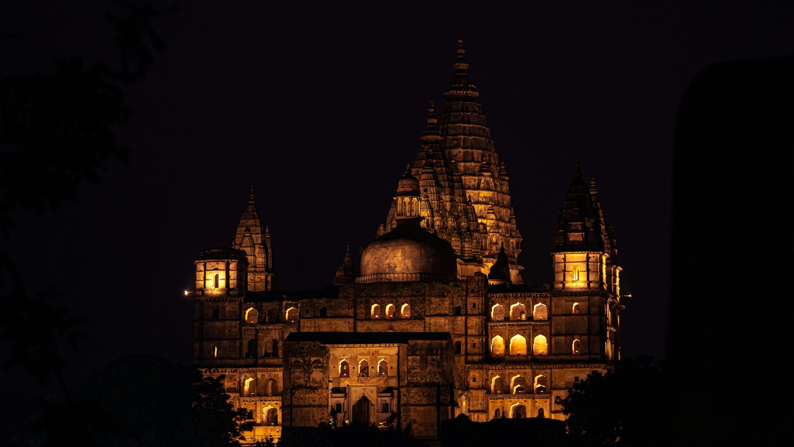 Madhya Pradesh landmark image for government jobs article 10413