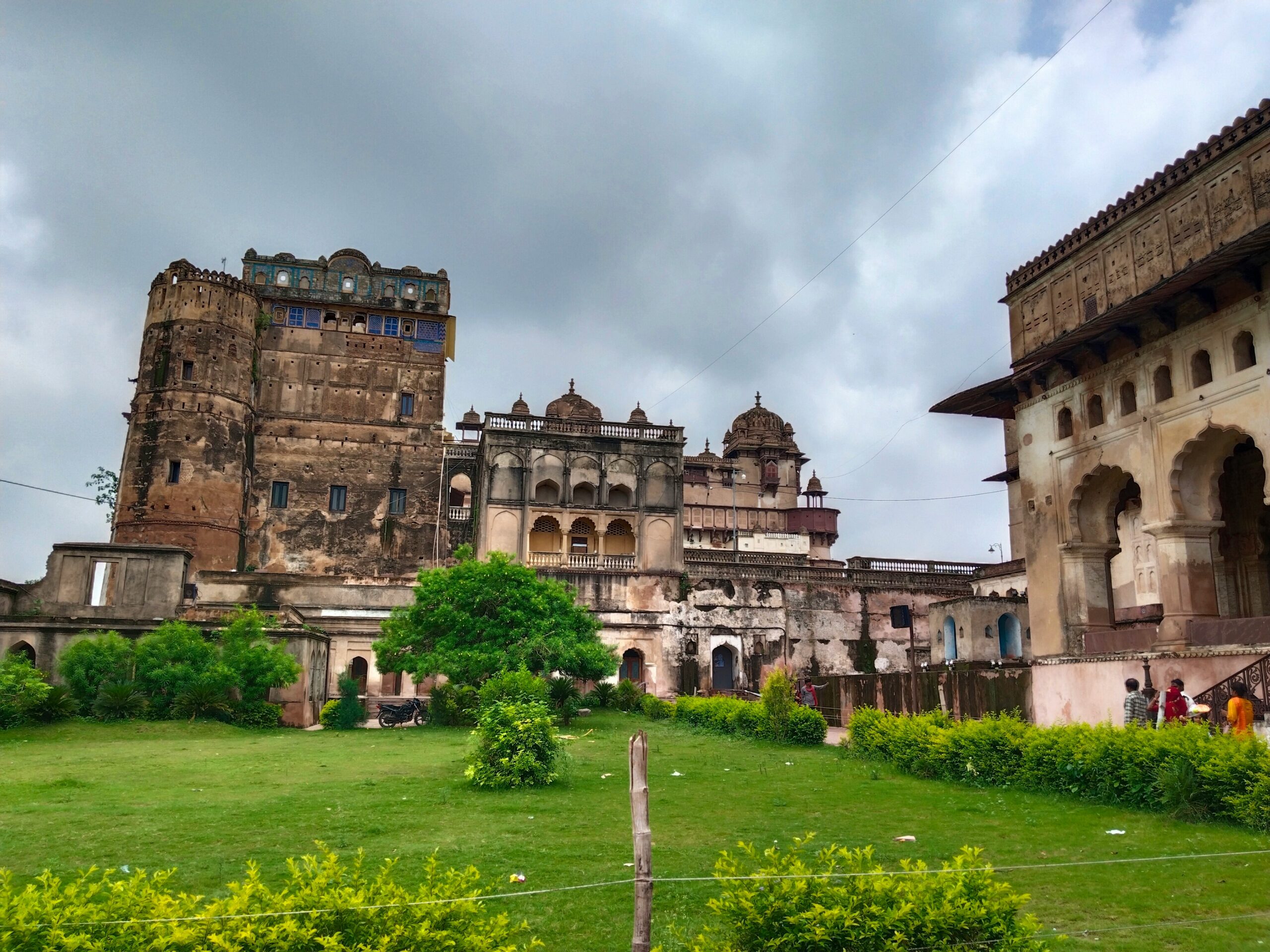 Madhya Pradesh landmark image for government jobs article 10414