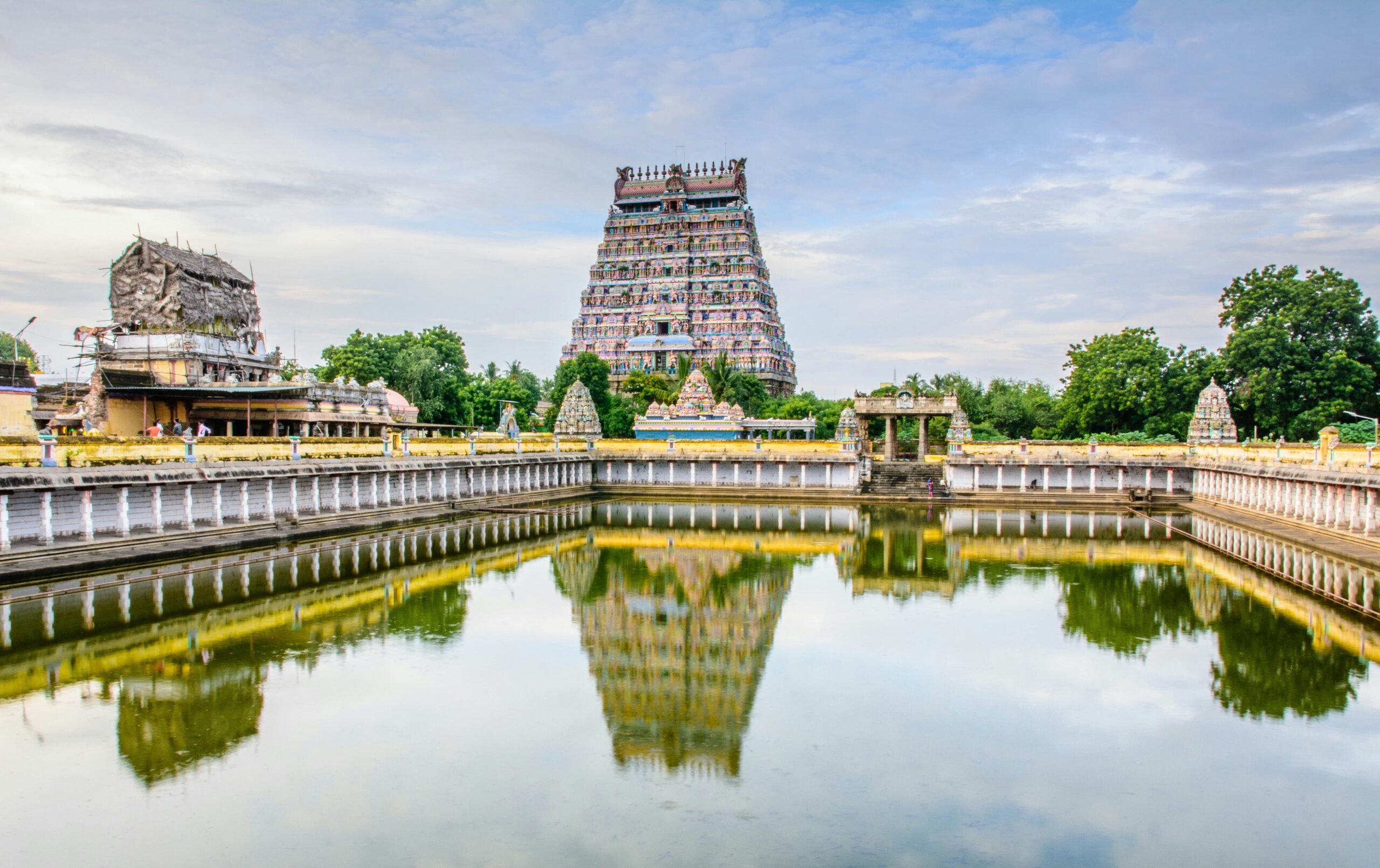 Unique Tamil Nadu landmark image for government jobs guide